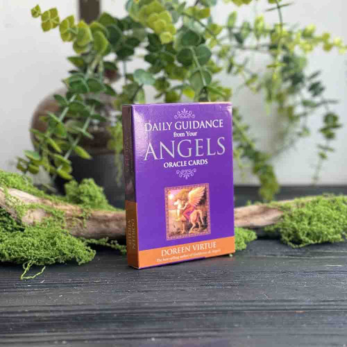Оракульні карти Daily Guidance from Your Angels на 44 карти, щоденні ангельські підказки для натхнення та саморефлексії Оракульні карти Daily Guidance from Your Angels на 44 карти, щоденні ангельські підказки для натхнення та саморефлексії